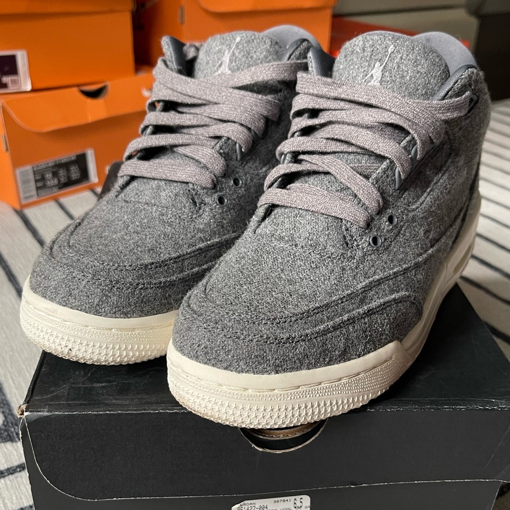 Jordan 3 wool mens 6.5 womens 8 condition 9.9/10 - Picture 2 of 6